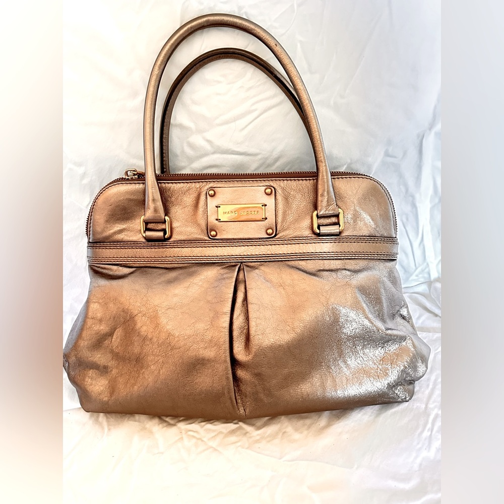 Marc Jacobs gold hand bag